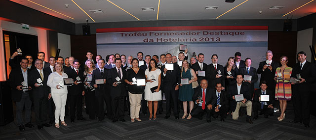 Cerimônia de entrega do Troféu Fornecedor Destaque da Hotelaria 2013 foi um sucesso